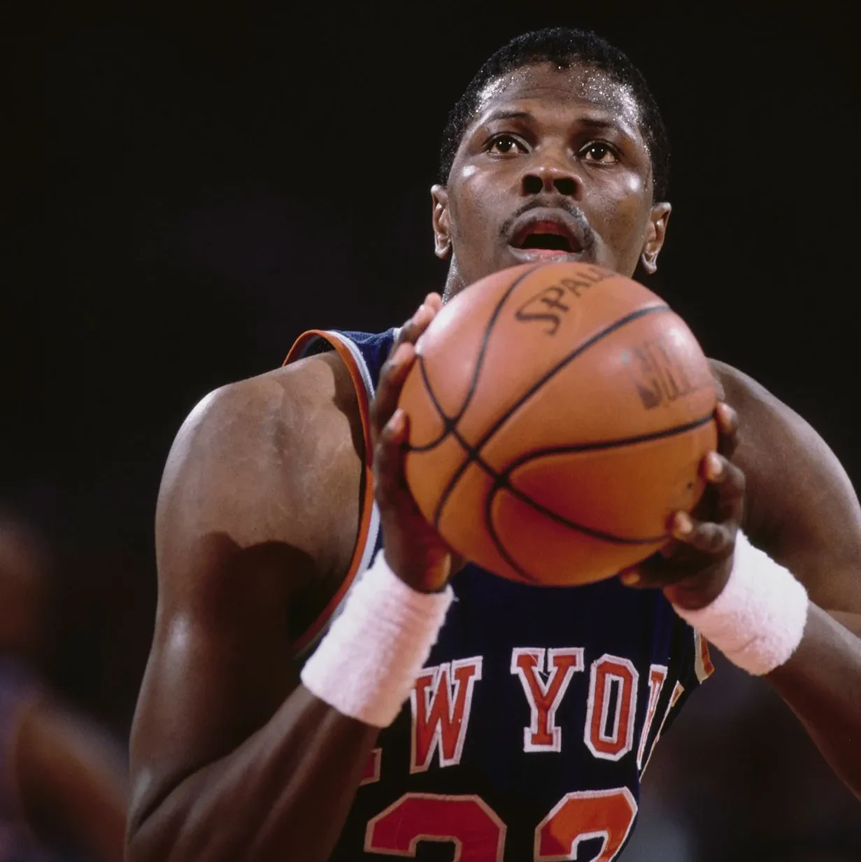 Patrick Ewing knicks signed signature signing auto autograph