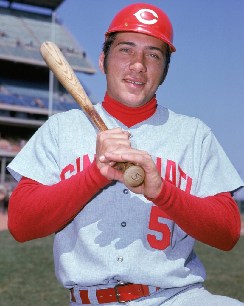 Johnny bench mlb hof signed signing signature auto autograph