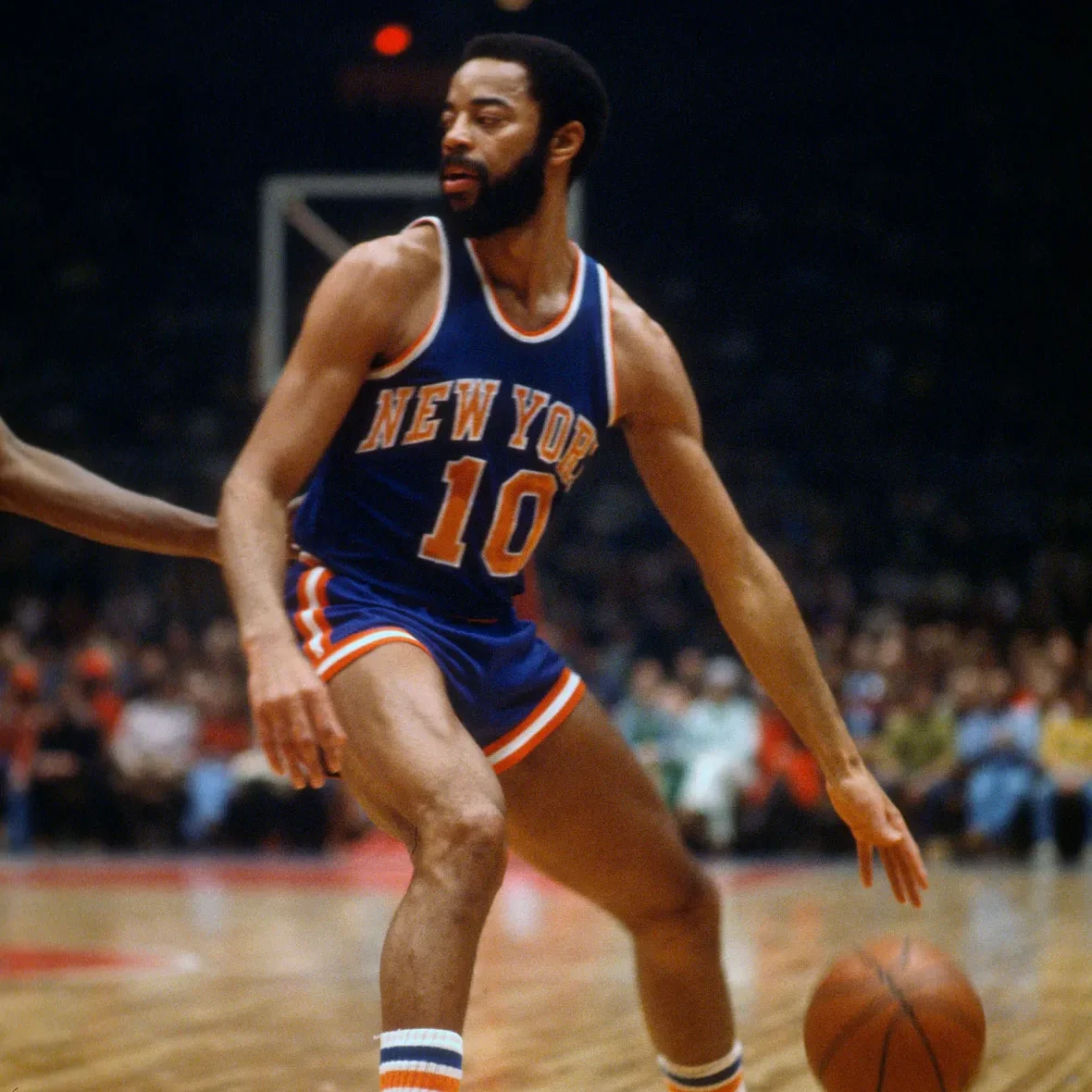 Walt frazier nba hof signed signing signature auto autograph
